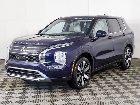 New 2026 Mitsubishi Outlander SE AWD/4WD image 10