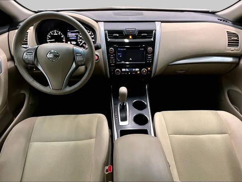 Used 2015 Nissan Altima 2.5 SV w/ Convenience Package FWD image 14