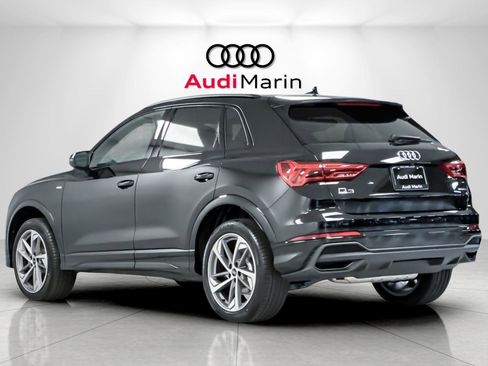 New 2025 Audi Q3 2.0T Premium image 3