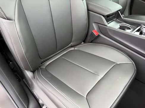 New 2026 Jeep Grand Cherokee Limited AWD/4WD image 15