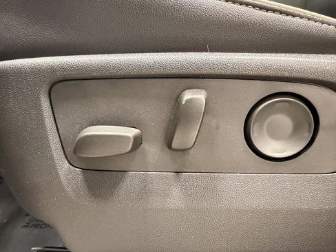 Used 2024 Chevrolet Tahoe Premier image 30