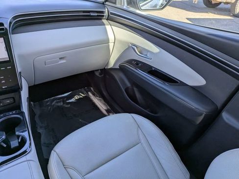 Used 2024 Hyundai Tucson Limited AWD/4WD image 18