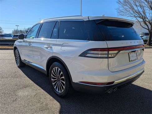 Certified 2022 Lincoln Aviator Reserve image 3
