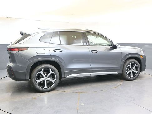 New 2026 Volkswagen Tiguan SE image 6