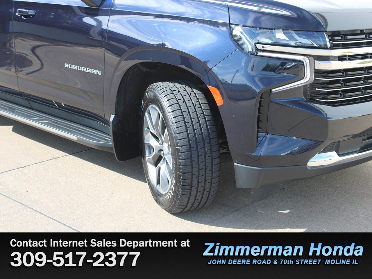 Used 2021 Chevrolet Suburban LT w/ Rear Media and Nav Package AWD/4WD image 24