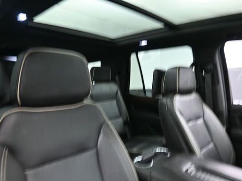 Used 2023 Chevrolet Tahoe Premier w/ Advanced Technology Package AWD/4WD image 25