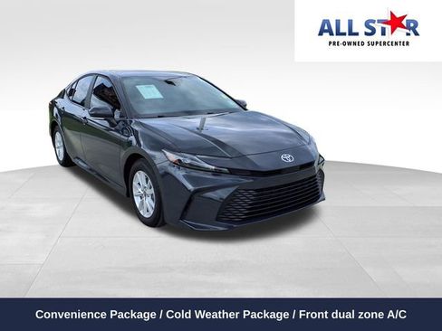 Used 2025 Toyota Camry LE w/ Convenience Package FWD image 1