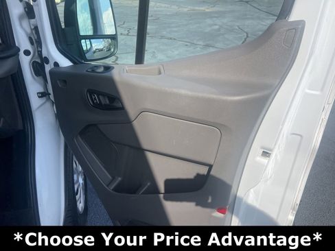 Used 2022 Ford Transit 350 XLT image 29