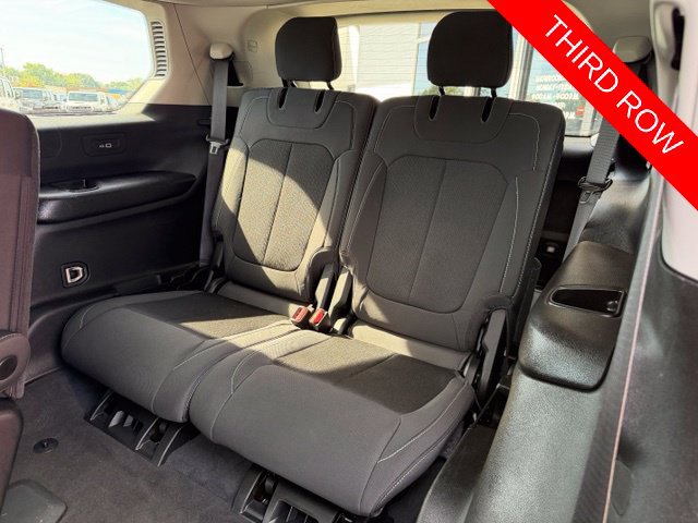 Used 2023 Jeep Grand Cherokee L Laredo w/ Luxury Tech Group I AWD/4WD image 19
