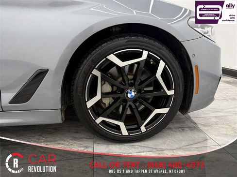 Used 2018 BMW 530e xDrive w/ M Sport Package 2 AWD/4WD image 10