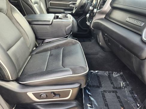 Used 2025 RAM 1500 Laramie image 14