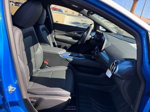 New 2026 Chevrolet Equinox EV LT image 12