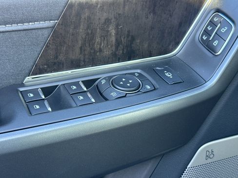 New 2025 Ford F350 Lariat w/ Chrome Package image 11