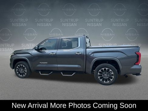 Used 2024 Toyota Tundra Limited AWD/4WD image 3