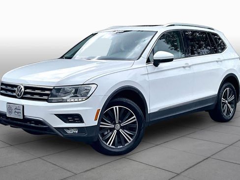 Used 2019 Volkswagen Tiguan SEL image 1