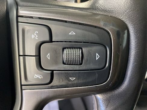 Used 2023 Chevrolet Silverado 1500 ZR2 w/ Technology Package image 24