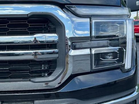 New 2025 Ford F150 Lariat w/ Equipment Group 502A High image 15