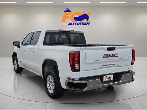 Used 2024 GMC Sierra 1500 SLE image 3