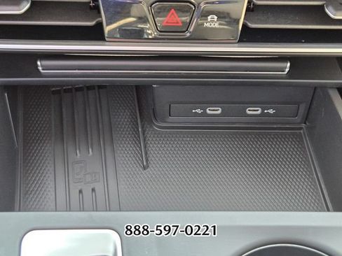 Used 2026 Volkswagen Atlas SE FWD image 24