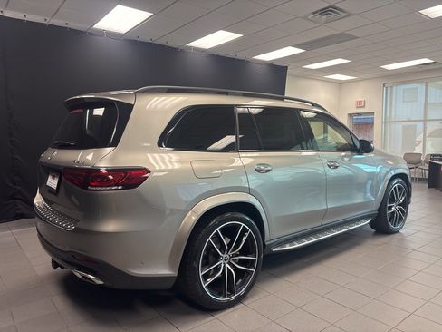 Used 2021 Mercedes-Benz GLS 580 GLS 580 image 3