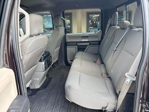 Used 2019 Ford F150 XLT w/ Equipment Group 302A Luxury AWD/4WD image 17