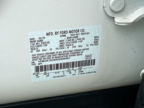 Used 2025 Ford Explorer ST-Line w/ Premium Package RWD image 27