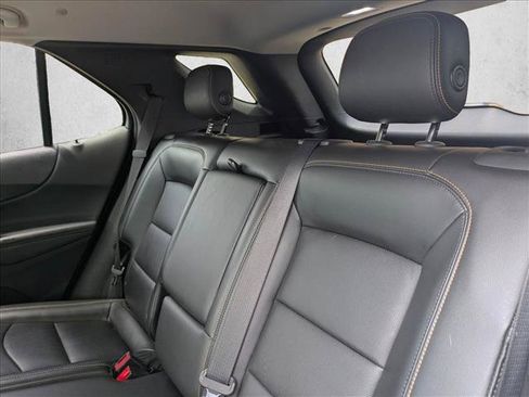 Used 2019 Chevrolet Equinox Premier FWD image 18