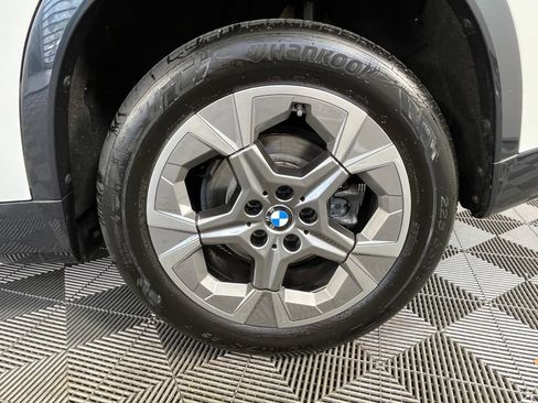 Used 2024 BMW X1 xDrive28i w/ Convenience Package AWD/4WD image 14