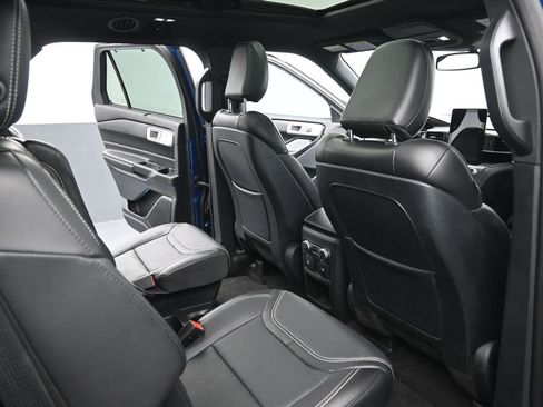 Used 2020 Ford Explorer ST w/ ST High-Performance Pack image 14