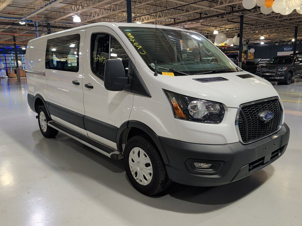 Used 2025 Ford Transit 250 Low Roof w/ Exterior Upgrade Package RWD image 1