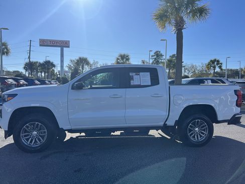 Used 2024 Chevrolet Colorado LT image 7