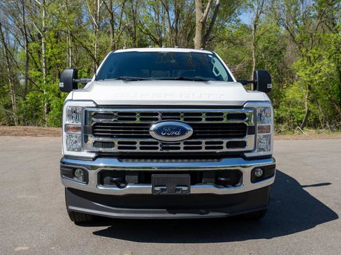 Used 2024 Ford F250 XLT AWD/4WD image 8