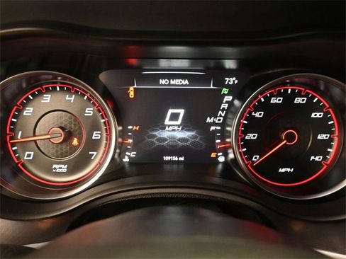 Used 2020 Dodge Charger SXT image 28