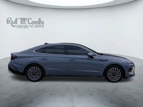 Certified 2025 Hyundai Sonata Limited image 6