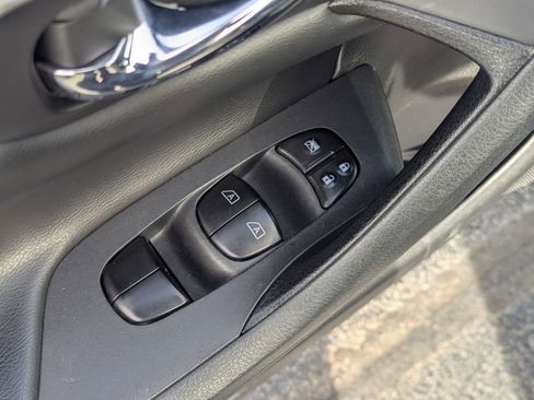 Used 2018 Nissan Altima 2.5 SL FWD image 28