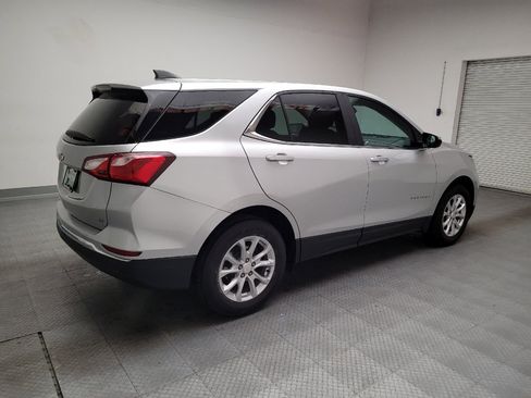 Used 2020 Chevrolet Equinox LT FWD image 10