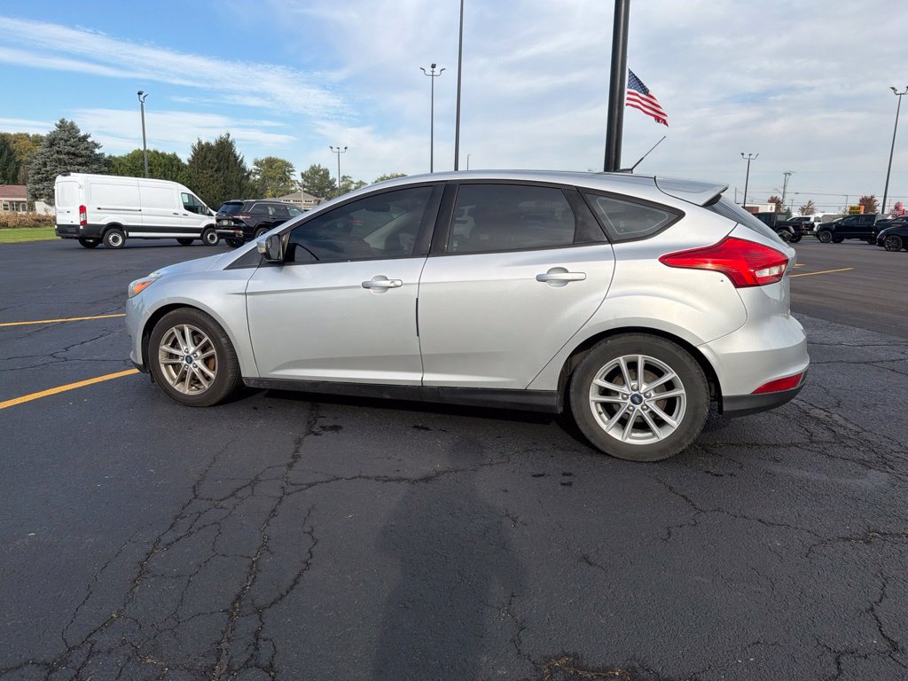 Used 2015 Ford Focus SE FWD image 9