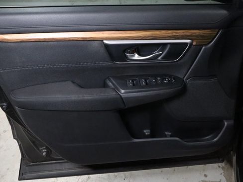 Used 2018 Honda CR-V EX image 10
