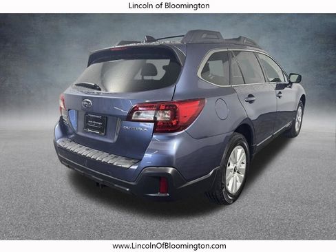 Used 2018 Subaru Outback 2.5i Premium w/ Popular Package #1 AWD/4WD image 6
