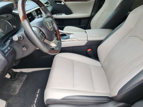 Used 2018 Lexus RX 350 FWD w/ Premium Package image 12