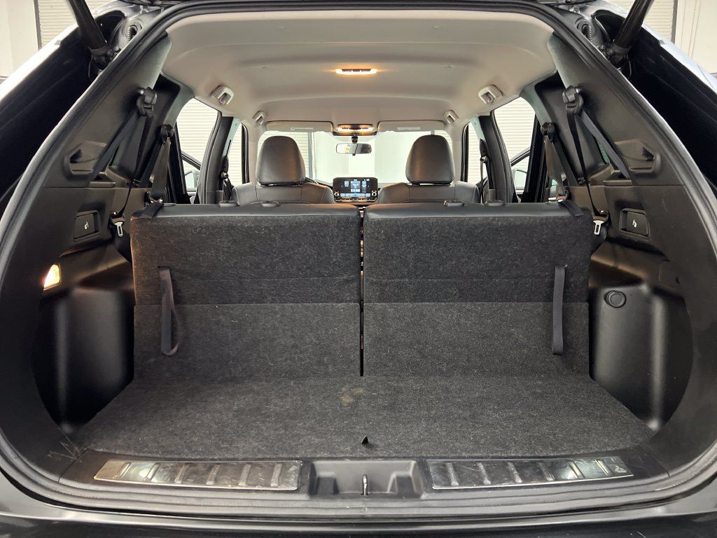 Used 2022 Mitsubishi Outlander SE FWD image 39