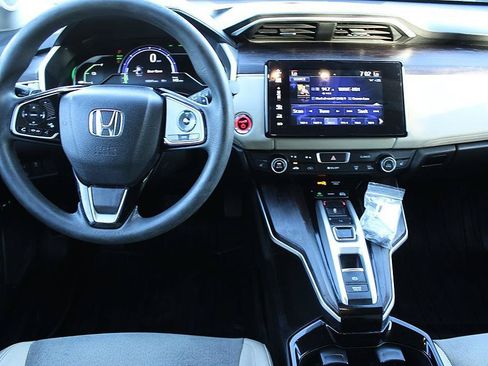 Used 2019 Honda Clarity Plug-In Hybrid image 14