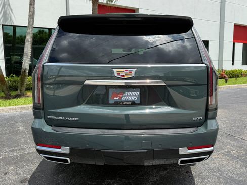 Used 2025 Cadillac Escalade Premium Luxury w/ Touring Package AWD/4WD image 21