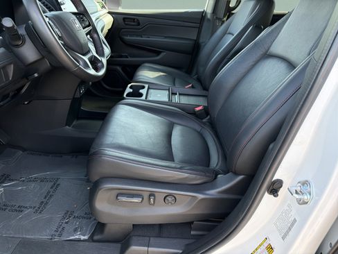 Certified 2025 Honda Odyssey Sport-L image 48