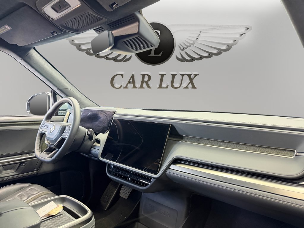 Used 2025 Rivian R1S Adventure Dual AWD/4WD image 17