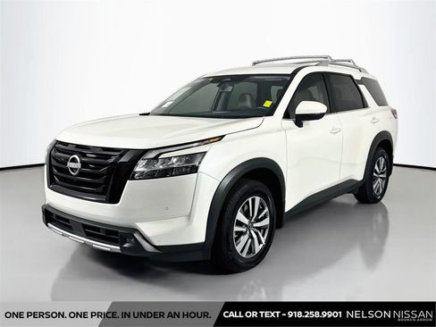 Certified 2023 Nissan Pathfinder SL w/ Lighting Package (N92) AWD/4WD image 1