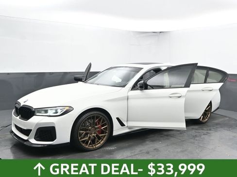 Used 2021 BMW 540i w/ Executive Package image 51