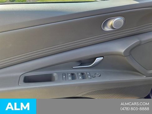 Certified 2023 Hyundai Elantra SEL w/ Convenience Package FWD image 29