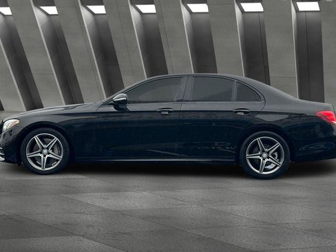 Used 2017 Mercedes-Benz E 300 image 7