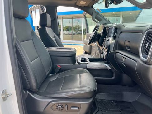 Certified 2022 Chevrolet Silverado 2500 LTZ w/ LTZ Plus Package AWD/4WD image 17